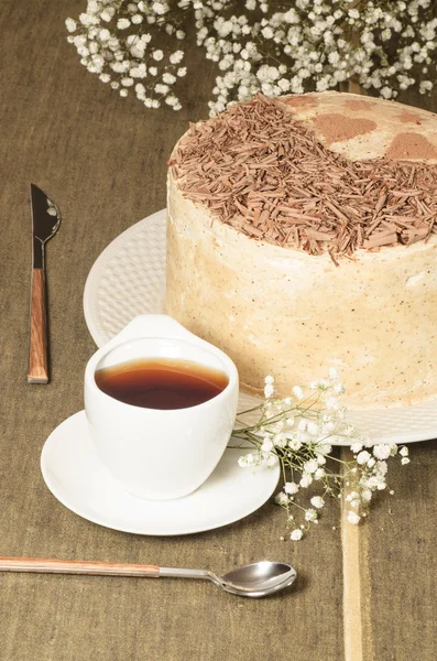 Chocolate pumpkin cake with spiced brown butter frosting — Stock Photo, Image