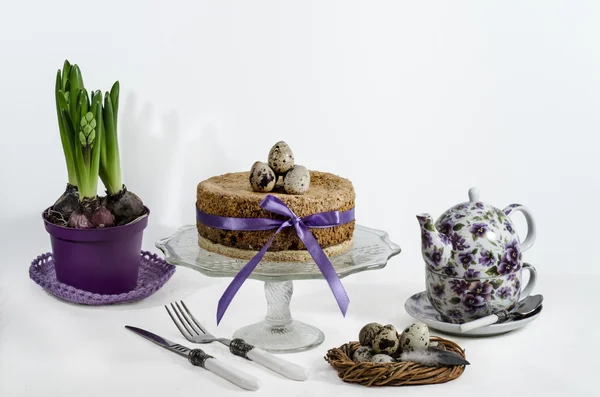 Pie decorated Easter symbol on white background — Stock Photo, Image