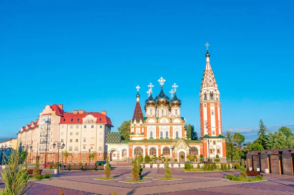 Alla helgons kyrka i Gusev. Kaliningradregionen, Ryssland. Royaltyfria Stockbilder
