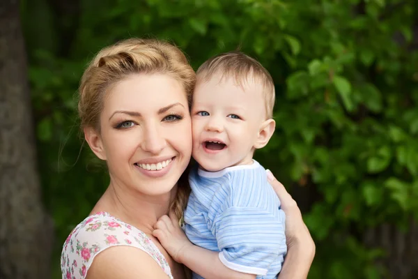 Beautiful mom with her son — Stock Photo, Image