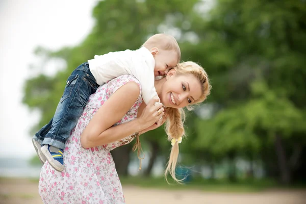 Mère et fils — Photo