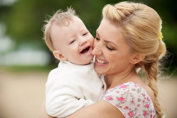 Madre e figlio — Foto Stock