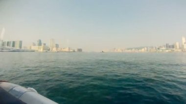 feribotla hong Kong victoria Limanı üzerinden yola çıkacak. Timelapse.