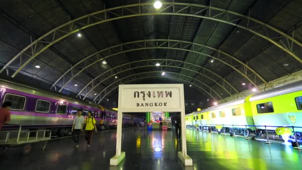 Estación de tren Hua Lamphong — Vídeos de Stock