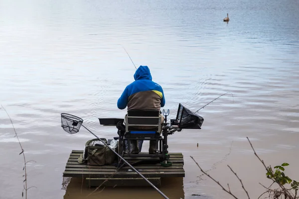 Lone Fisherman Seen Fishing Platform Edge Carr Mill Dam Helens —  Fotos de Stock