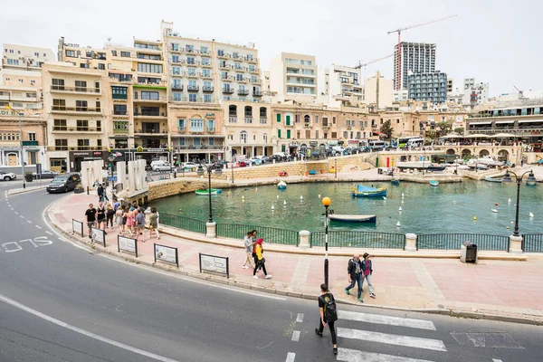 Promenade Road Surrounding Spinola Bay Seen April 2022 Holiday Malta – stockfoto
