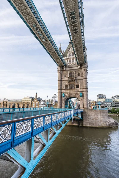 Mirando Sobre Centro Tower Bridge Londres Temprano Una Mañana Mayo — Foto de Stock