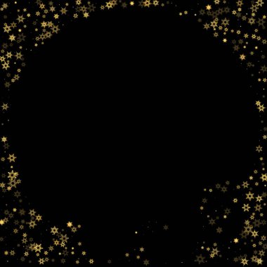 Düşen kar, altın deseni bozar. Uçan altın kar, don ve kar yağışlı bir resim. Kara geceyle ilgili Noel kutlaması için kış baskısı. Yeni Yıl için Tatil Vektörü illüstrasyonu.