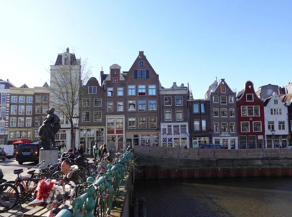 Voyagez Autour Amsterdam Belles Maisons Canaux Passants — Photo