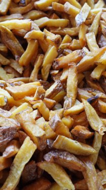 Lezzetli kahvaltı. Kızarmış patates. Dilimlenmiş. Çok lezzetli.