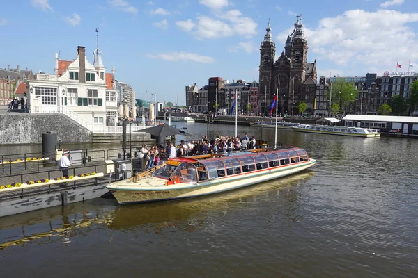 Amsterdam Netherlands May 2022 City Amsterdam Spring Water Channels — Stockfoto