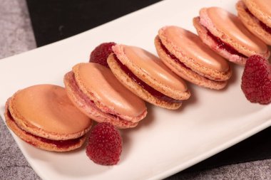 Pastry, Macaroon recipe with raspberry cream filling