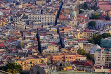 İtalya, Campania, Napoli, UNESCO tarafından Dünya Mirası olarak sınıflandırılan tarihi merkez, kentin genel görünümü