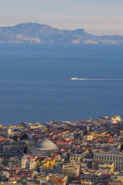 İtalya, Campania, Napoli, UNESCO tarafından Dünya Mirası olarak sınıflandırılan tarihi merkez, kentin genel görünümü