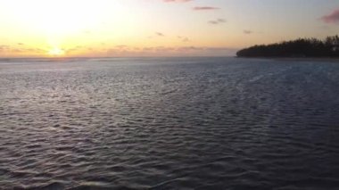 Saint-Gilles, Buluşma - Mayıs 2022: 