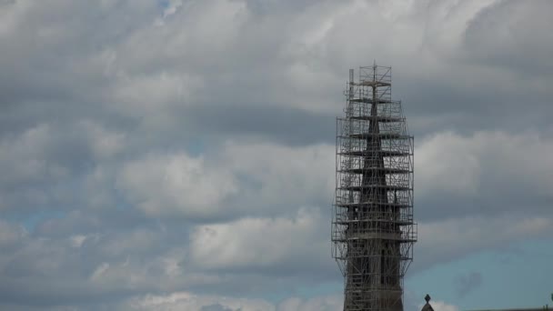 Church Tower Surrounded Scaffolds French Village Timelapse High Quality Footage — Vídeos de Stock