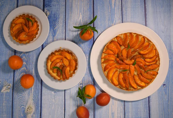 Recipe Apricot Tart Sandy Paste Almond Cream Verbena Decoration High — Foto Stock