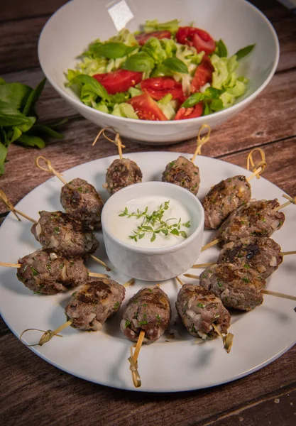 Recipe Kefta Beef Skewer Traditional Homemade Greek Yoghurt Sauce Garlic — стокове фото