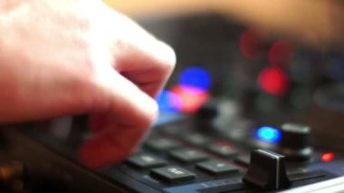 dj müzik çalma