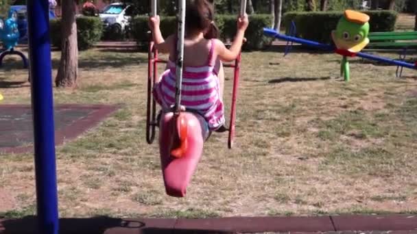 Çocuk parkı — Stok video