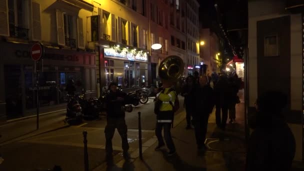 イエローベスト パリ通りで抗議者 パリの黄色いベストデモンストレーション フランス 2022から撮影 — ストック動画