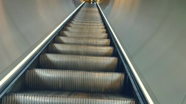 Ескалатор Торговому Центрі Аеропорту Вокзалі Відео Автоматичного Ескалатора Метро — стокове відео