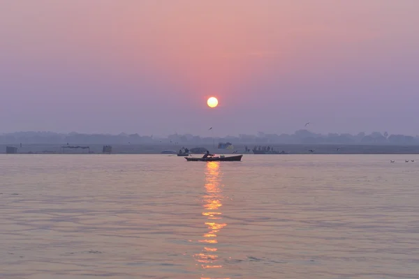 Nascer do sol no Ganges Fotos De Bancos De Imagens