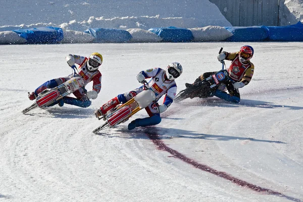 buz otomobil yarışçısı