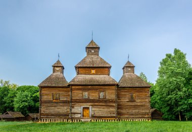 ahşap kilise