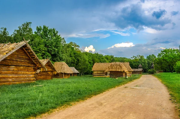 Drogi w miejscowości — Zdjęcie stockowe