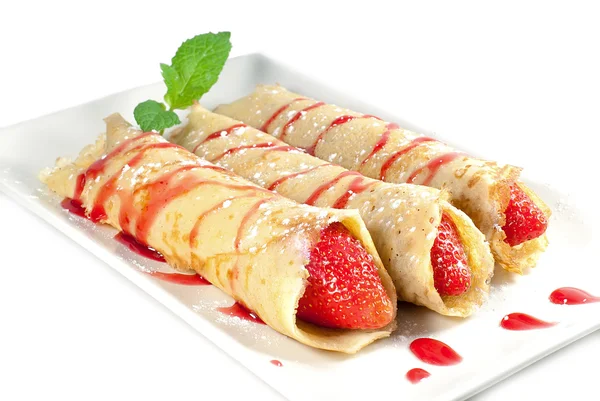 Strawberry pancake — Stock Photo, Image