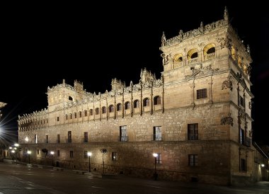 salamanca monterrey palace, gece