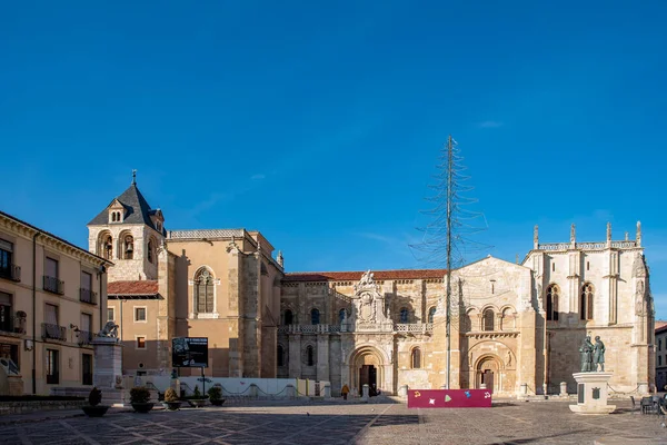 Leon Spanje December 2021 Romaanse Basiliek Van San Isidoro Klooster — Stockfoto