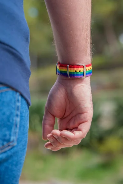 Gay Man Hand Rainbow Flag Bracelet Lgtb Symbol — Stock Photo, Image