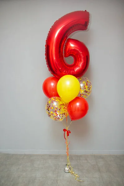 Μπαλόνι Νούμερο Έξι Κόκκινο Ένα Σετ Μπαλόνια Κόκκινο Και Πορτοκαλί — Φωτογραφία Αρχείου
