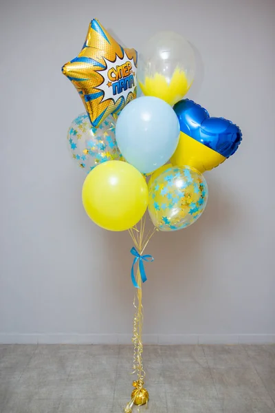 Yellow Blue Balloons Inscription Balloon Super Dad —  Fotos de Stock