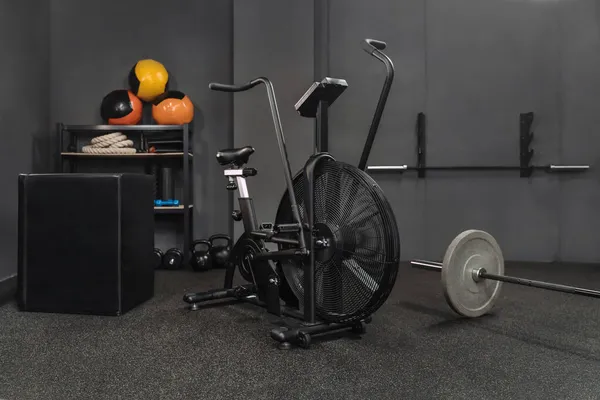 Gimnasio Crossfit Vacío Con Equipamiento Deportivo Para Entrenamiento Levantamiento Pesas —  Fotos de Stock