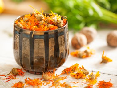 kurutulmuş marigold çiçek