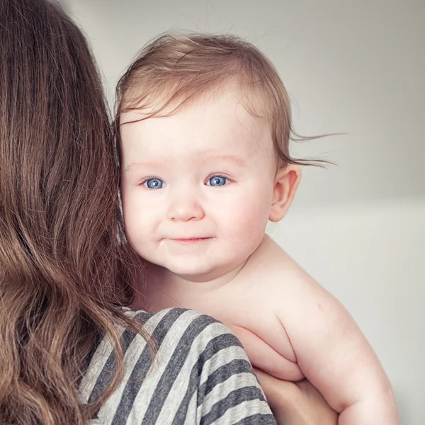 Mãe e bebê — Fotografia de Stock