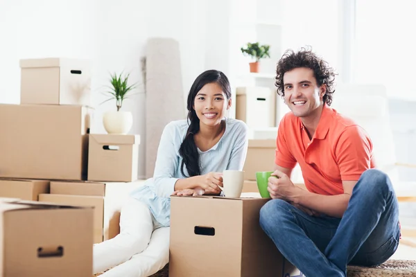 Couple Moving In — Stock Photo, Image