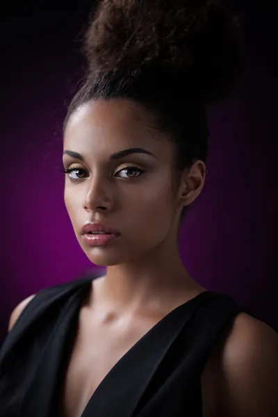 göz alıcı Afrikalı kadın