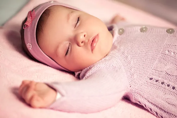 Bambino ragazza dormire — Foto Stock