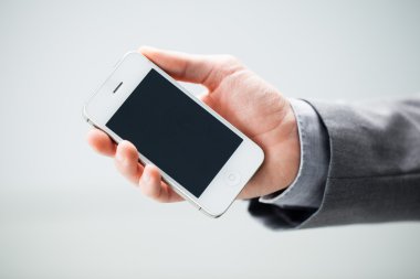 işadamı el ile akıllı telefon