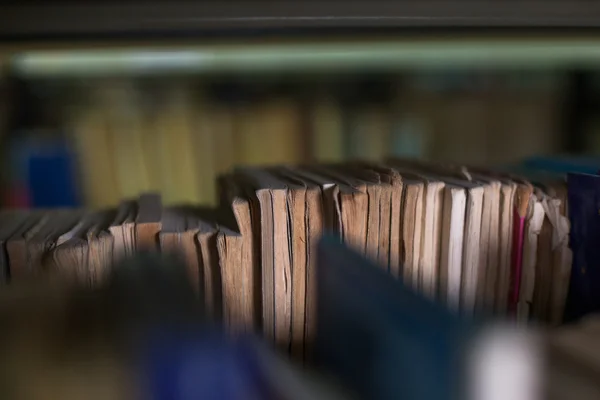 Library Shelf — Stock Photo, Image