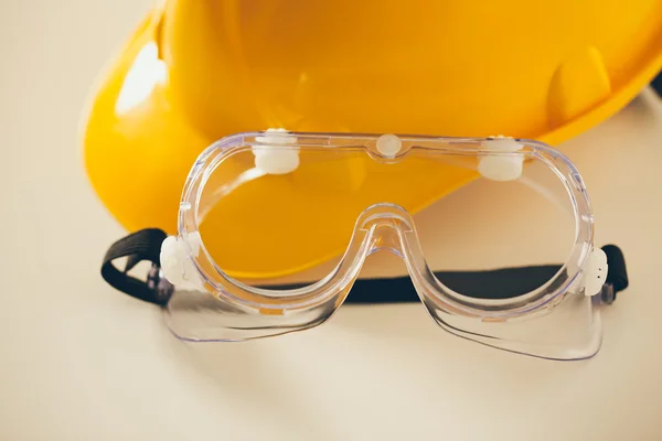 保護の建設労働者の作業服 — ストック写真