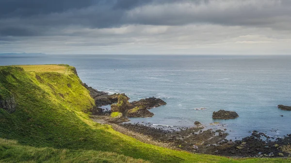 Кам "яні утворення Гігантського дамби (Північна Ірландія). — стокове фото