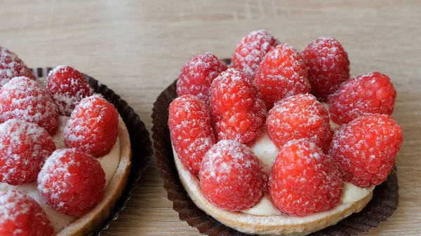 Masada iki ahududulu tart.