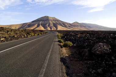 dağ yolundan Lanzarote