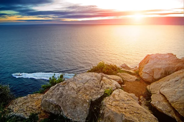 günbatımı motor yat