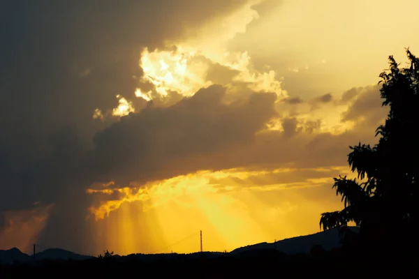 Spectacular Twilight Sun Hidden Clouds Summer Night — 图库照片